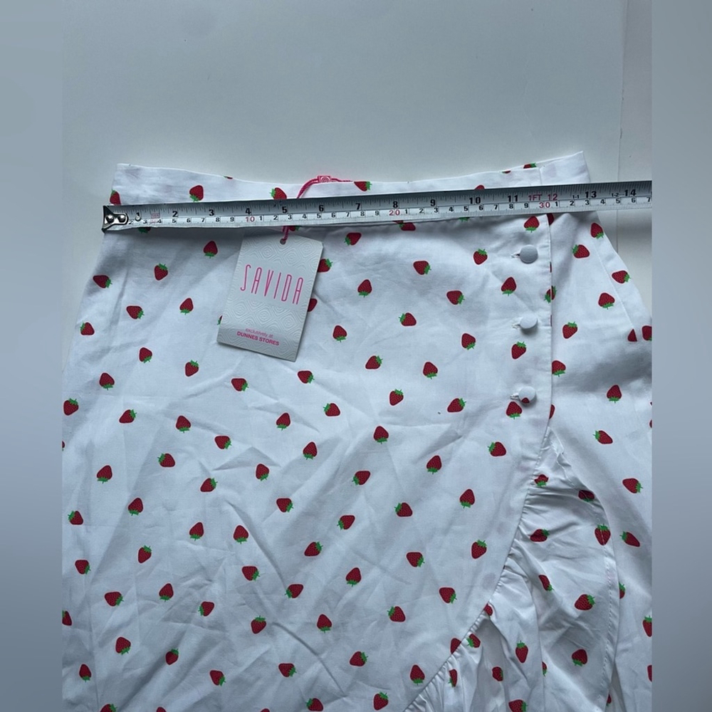savida strawberry White Dot Ruffle Skirt - Picture 3 of 7